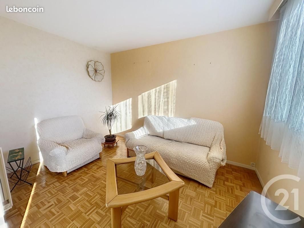Appartement 4 pièces 65 m² · à Garges-lès-Gonesse · 65 m² · 160 000 €