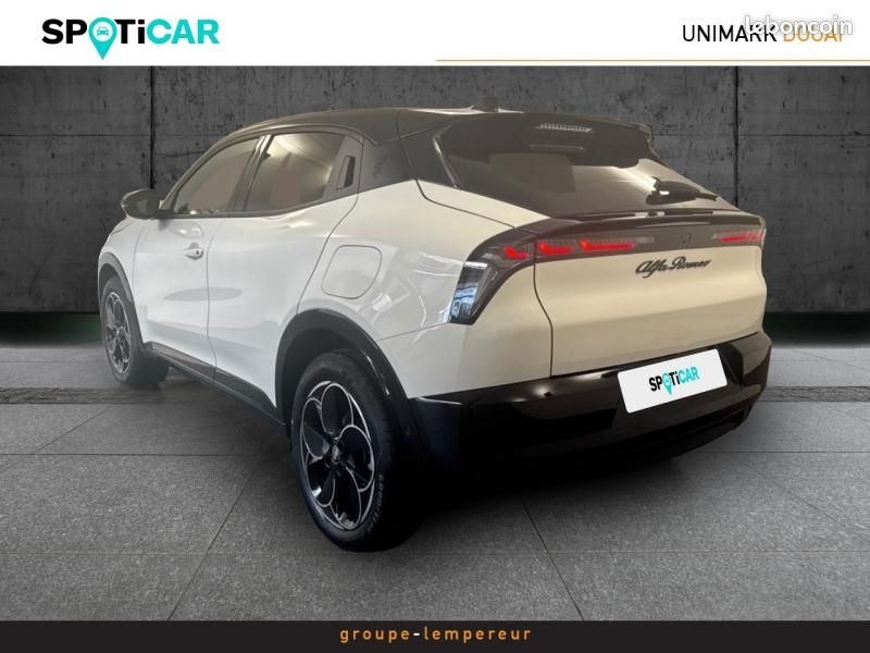 Alfa romeo Junior Elettrica 156ch Premium (image 22)