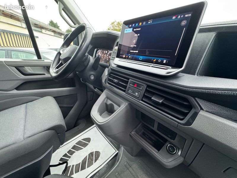 29.158 ht volkswagen crafter l3h3 2.0 tdi 140ch bva8 10/2024 (image 8)