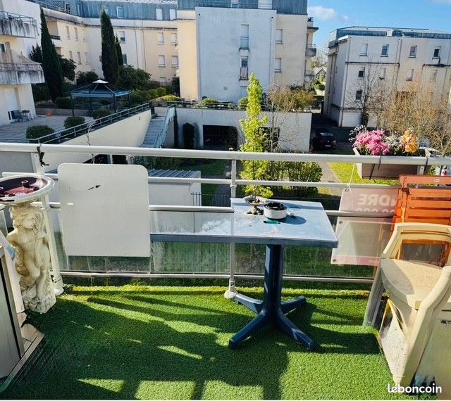 Appartement 3 pièces 61 m² · à Saint-Pierre-des-Corps · 61 m² · 125 000 €