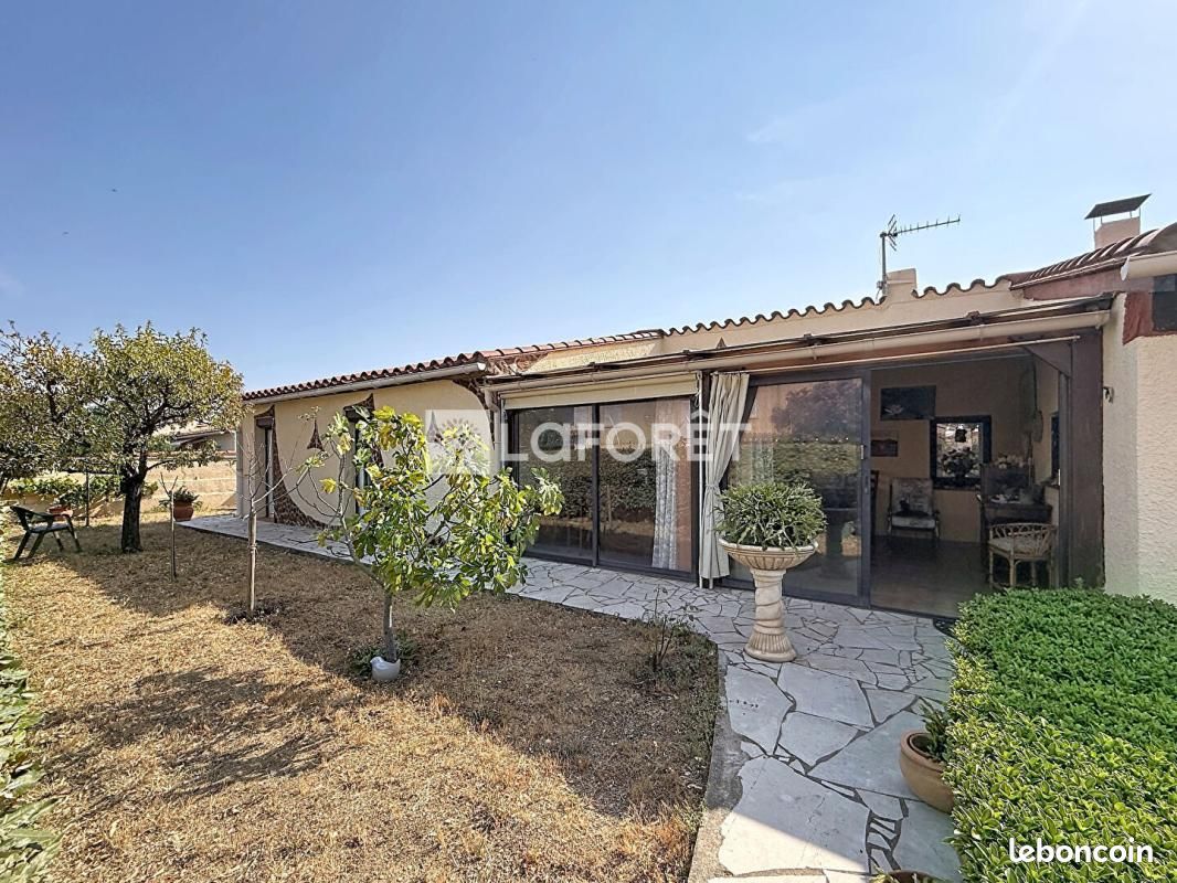 Maison 5 pièces 108 m² · à Saint-Estève · 108 m² · 240 000 €
