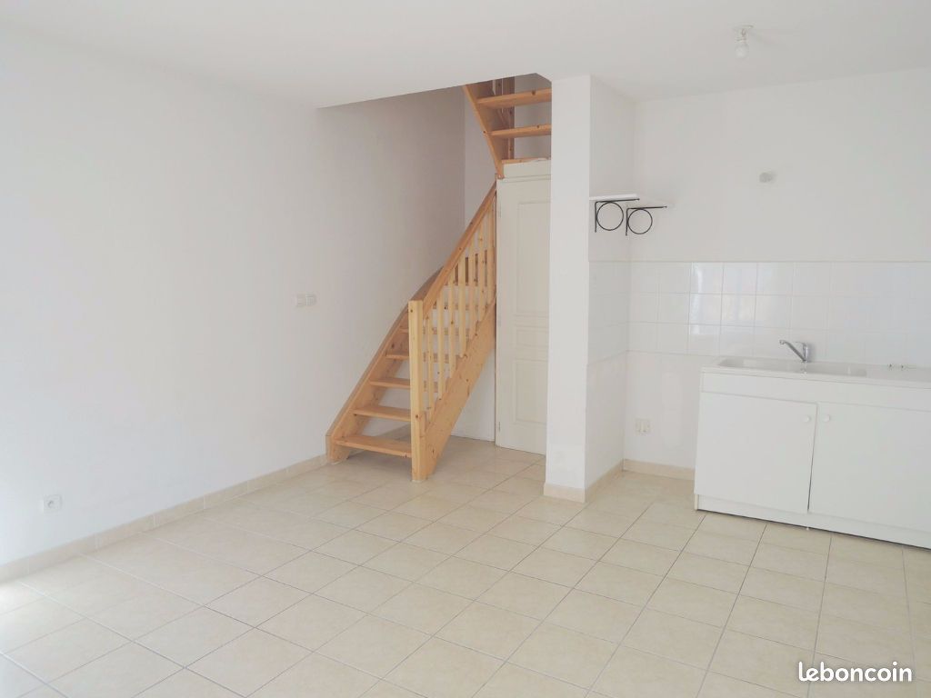 Appartement 2 pièces 39 m² · à Nîmes · 39 m² · 468 €