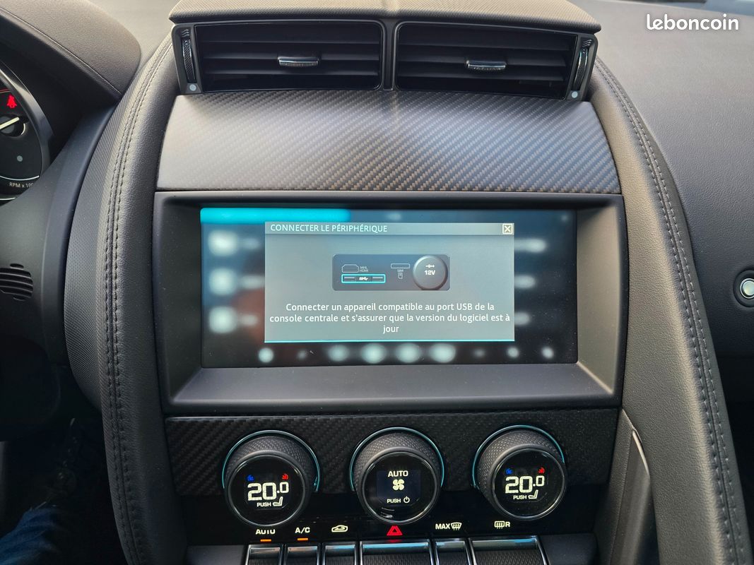 JAGUAR F-TYPE 3.0 V6 SURALIMENTE 380CH R-DYNAMIC AWD MERIDIAN/TOIT PANORAMIQUE/IMMAT Fr (image 24)