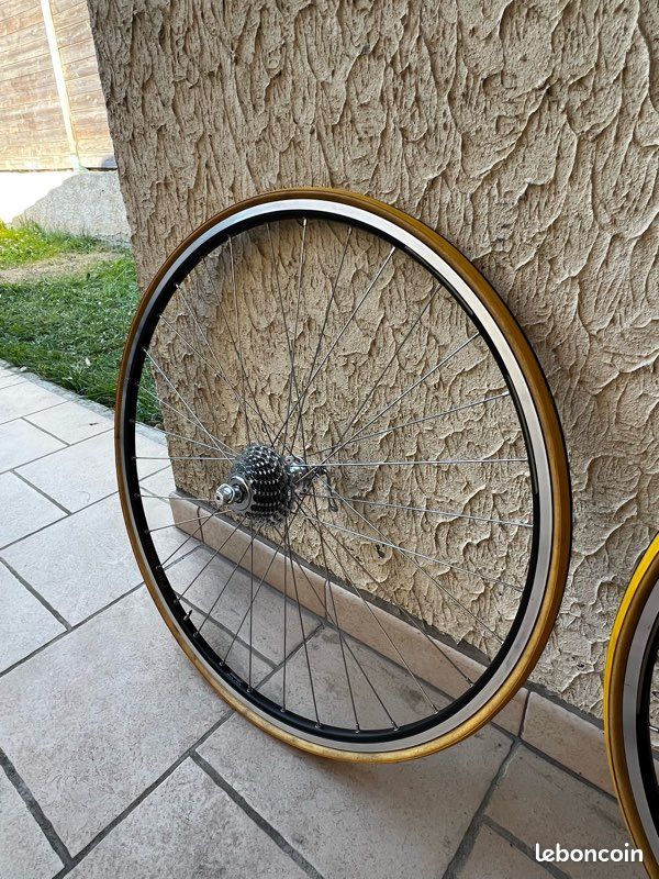 Paire de roue Ambrosio 700c gold / or - Équipements vélos