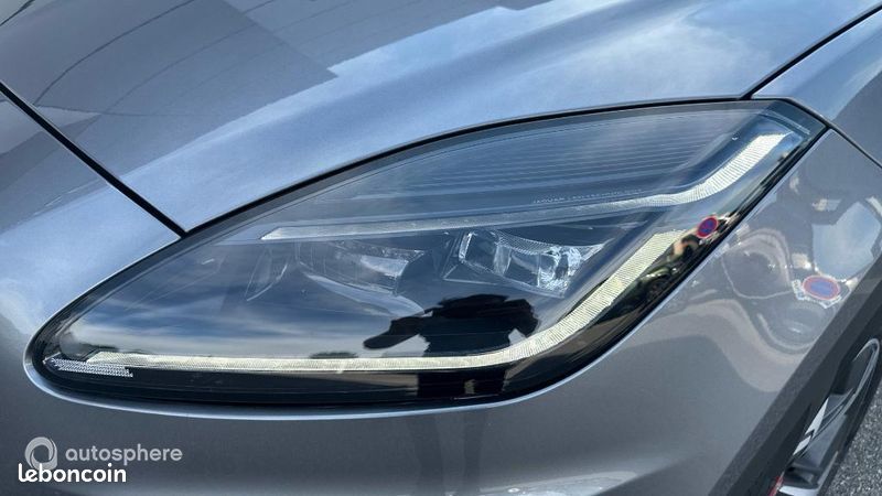 Jaguar E-Pace P200 FlexFuel MHEV 200ch R-Dynamic SE (image 32)