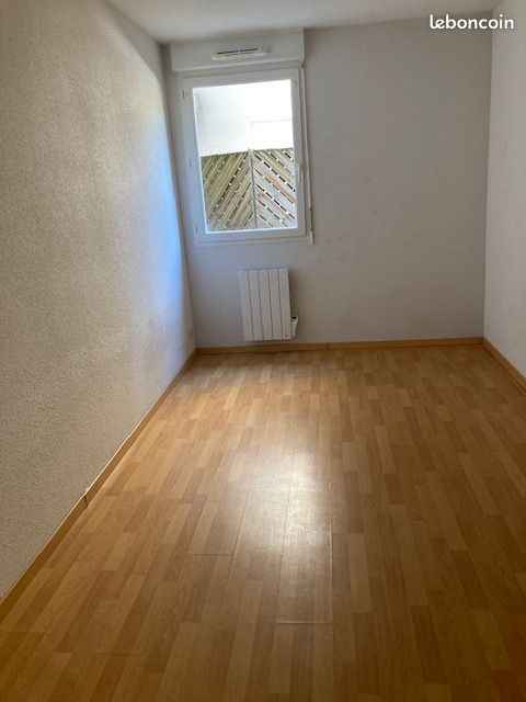 Appartement 2 pièces 33 m² · à Espalion · 33 m² · 350 €