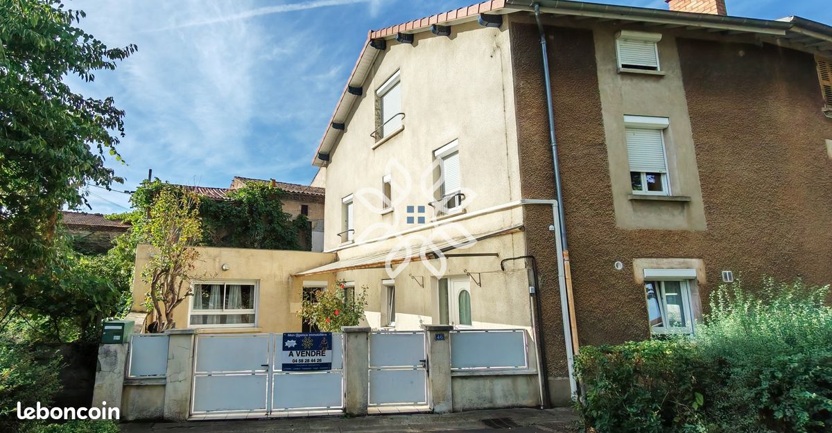 Maison 7 pièces 161 m² · à Sainte-Florine · 161 m² · 165 000 €
