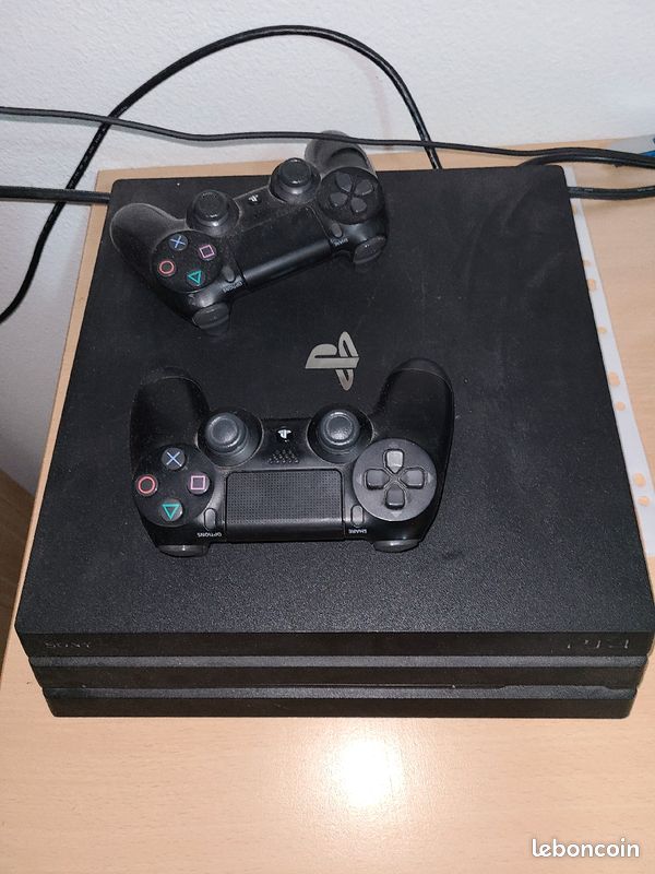 Ps4 pro 1Tera + jeux (image 1)