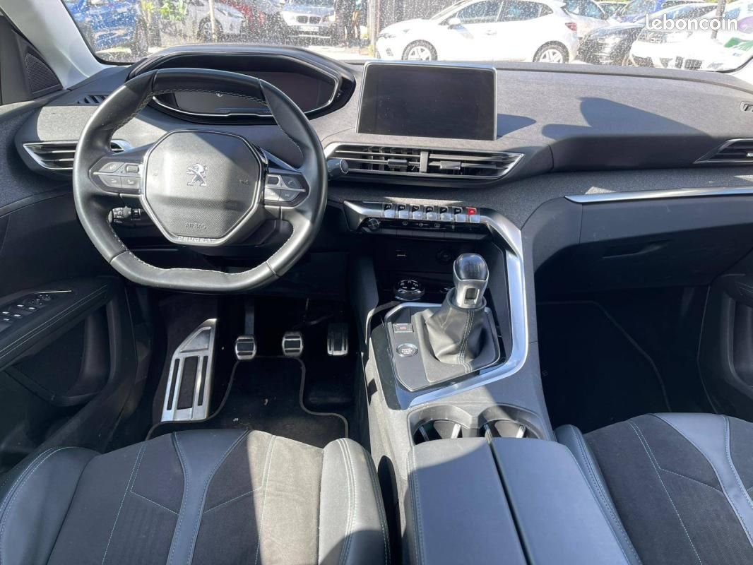 Peugeot 5008 PureTech 130ch S&S BVM6 Crossway (image 4)