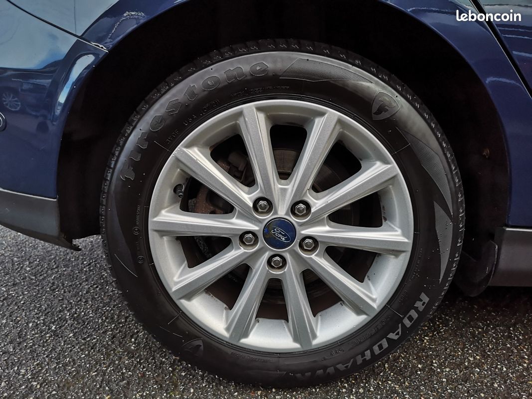 FORD Focus 1.0 SCTI ECOBOOST 125 TITANIUM (image 17)