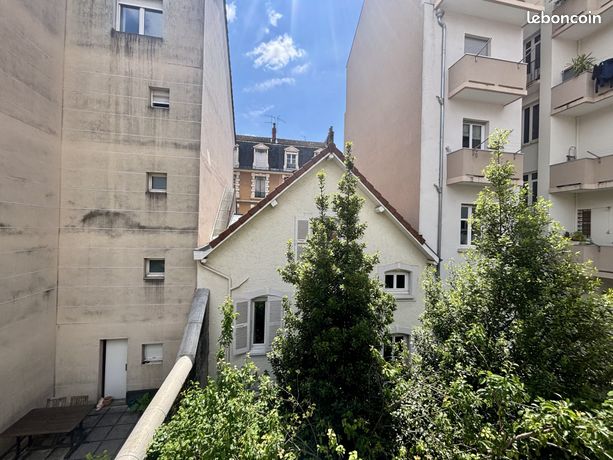 Studio 1 pièce 11 m² — 6
