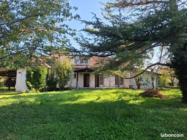 Maison 6 pièces 196 m²