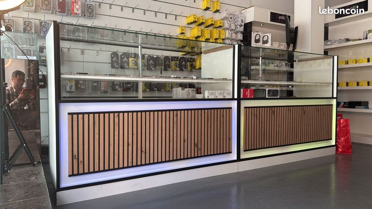vape limoges Équipement commerce d'occasion Rouen (76000)
