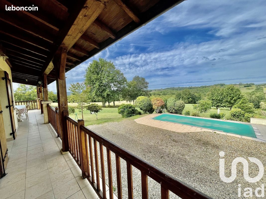 Maison 5 pièces 173 m² · à Coux Et Bigaroque-Mouzens · 173 m² · 264 000 €