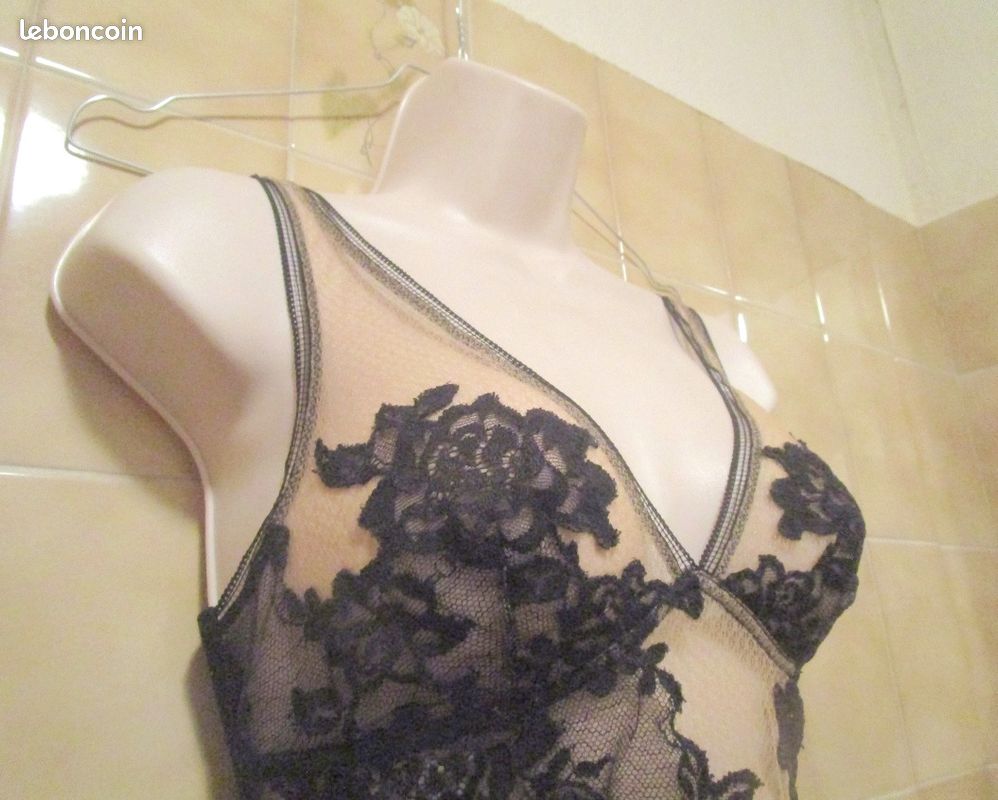 Body noir et beige ou chair, transparent, arrière effet string, t. 34 ou t. 36 (image 2)