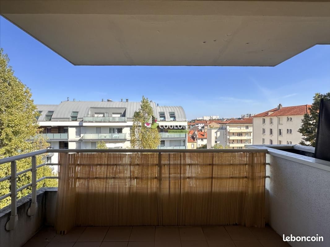Appartement 2 pièces 32 m² · à Clermont-Ferrand · 32 m² · 560 €/mois