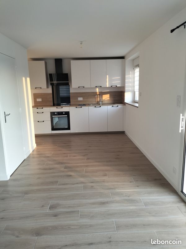 Maison 3 pièces 80 m² · à Ligné · 80 m² · 860 €/mois