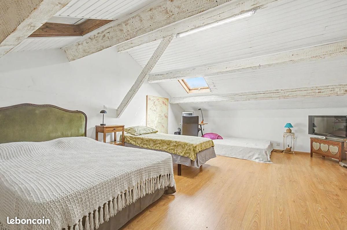 Appartement 5 pièces 143 m² · à Avignon · 143 m² · 219 000 €