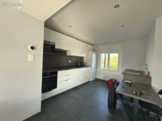 Maison 4 pièces 90 m² · à Arches · 90 m² · 1 000 €/mois