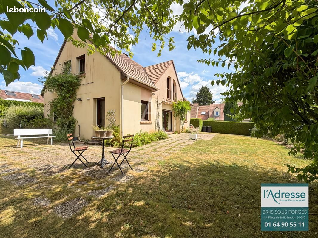Maison 7 pièces 181 m² · à Fontenay-lès-Briis · 181 m² · 449 000 €