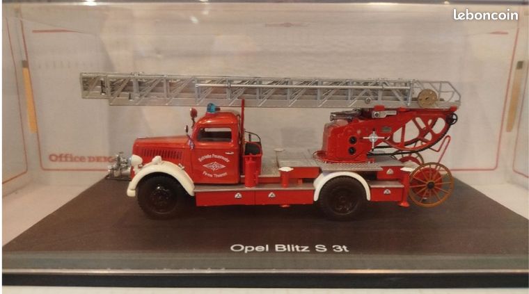 Schuco 03073 Opel Blitz S 3t Pompiers Salzbourg Autriche - 1/43 - Neuf Boîte