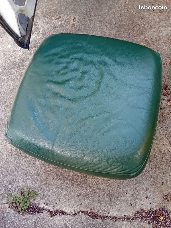 Vends canapé cuir vert (image 7)