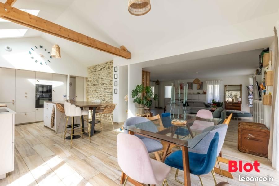 Maison 7 pièces 153 m² · à Cesson-Sévigné · 153 m² · 699 900 €