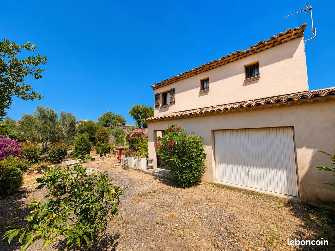 Maison 4 pièces 110 m² · à Sainte-Maxime · 110 m² · 562 000 €