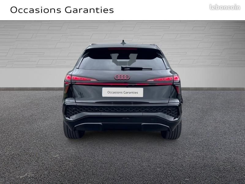 Audi Q3 1.5 TFSI 150ch Hybride S line S tronic 7 (image 15)