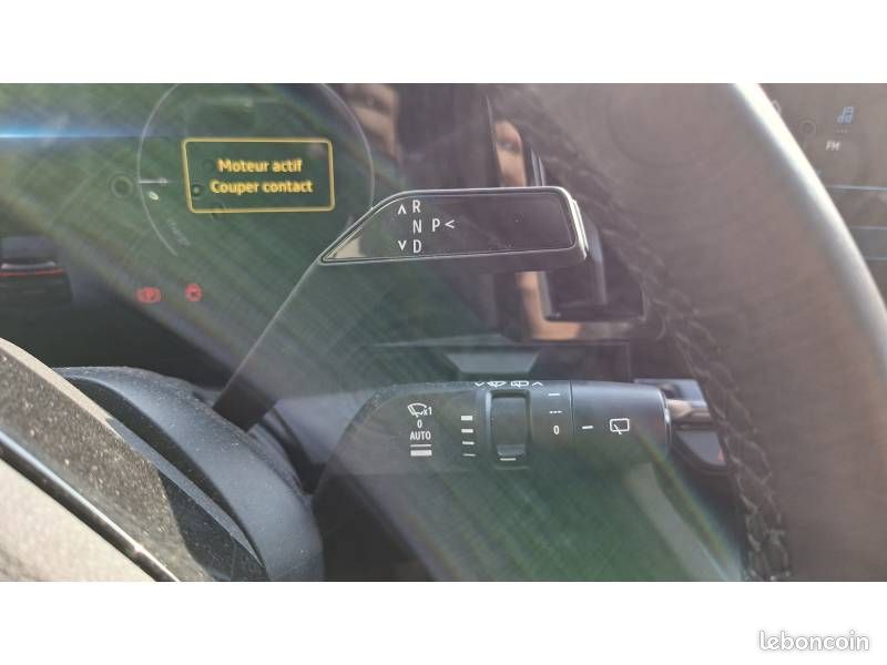 Renault Mégane E-Tech EV40 130ch standard charge Equilibre (image 24)