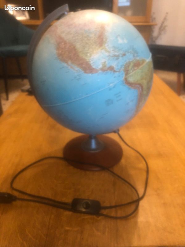 Lampe globe (image 1)