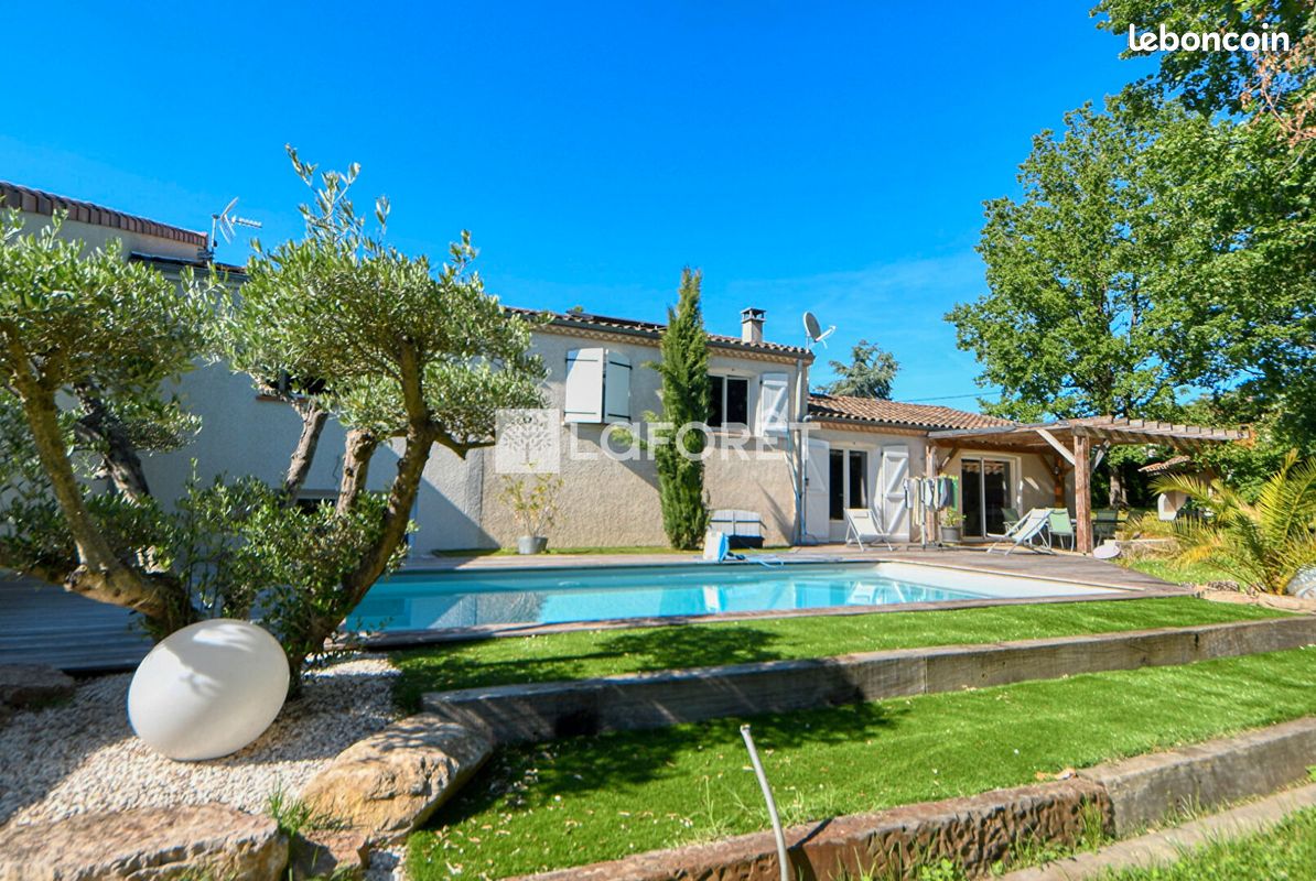 Maison 8 pièces 191 m² · à Montans · 191 m² · 419 900 €
