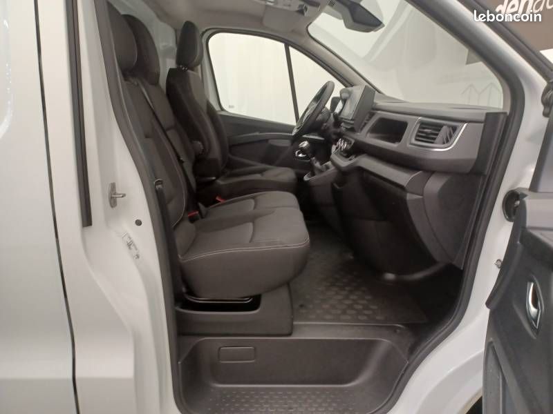 Renault Trafic FGN L1H1 2800 KG BLUE DCI 130 GRAND CONFORT (image 12)
