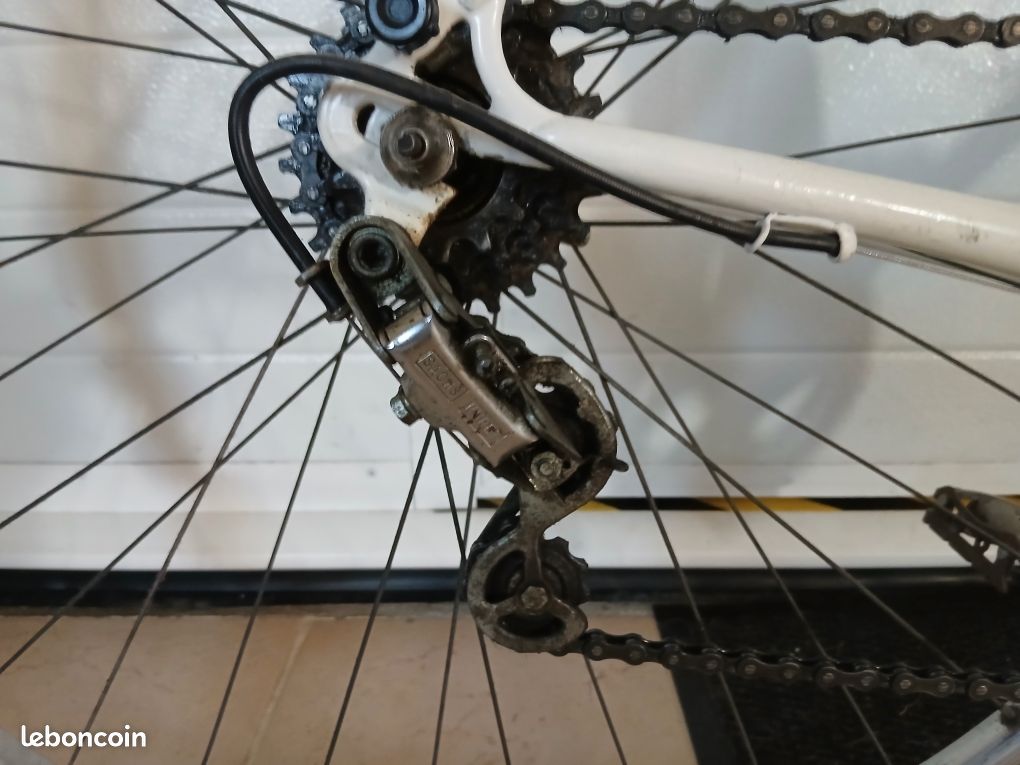 Vélo route (image 4)