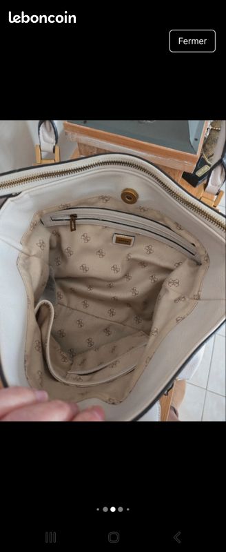 Sac a main et portefeuille guess (image 13)