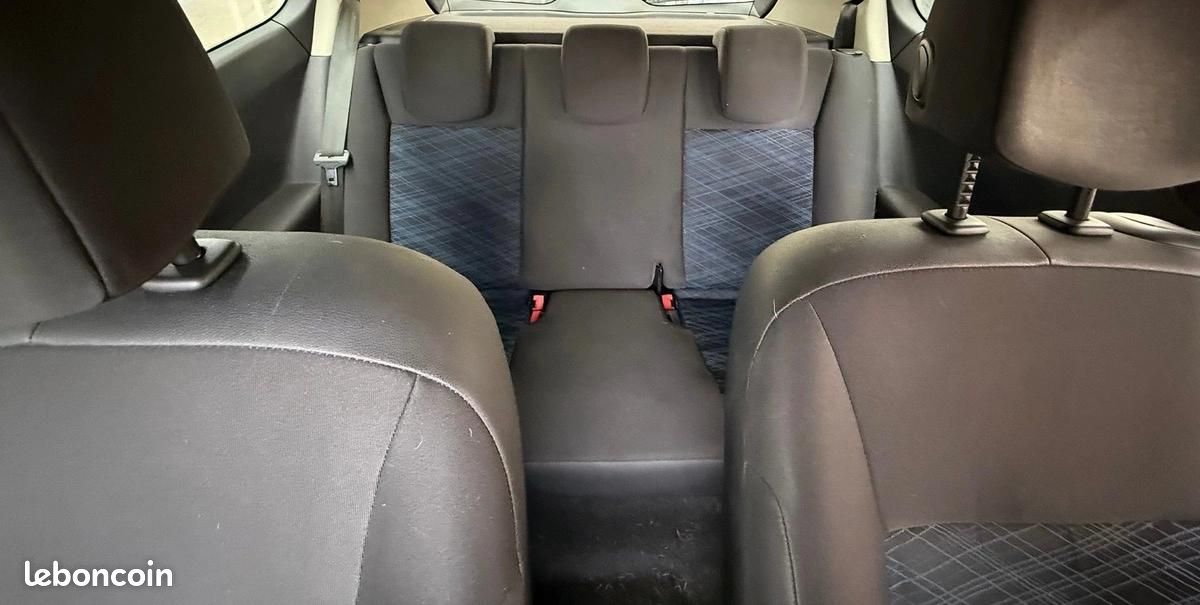 Renault Clio 1.2 16v 75cv (image 6)