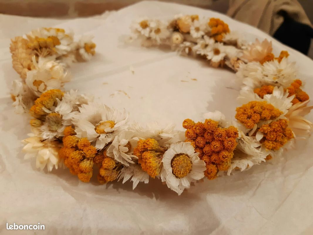 Couronne de fleurs - mariage (image 1)