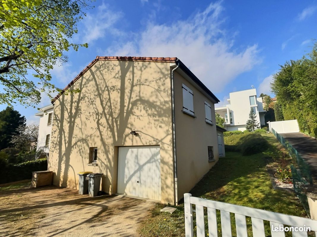 Maison 4 pièces 95 m² · à Chamalières · 95 m² · 1 070 €