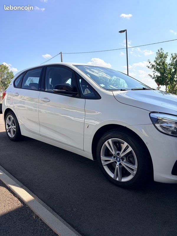 BMW Série 2 Active Tourer 225xe iPerformance (image 2)