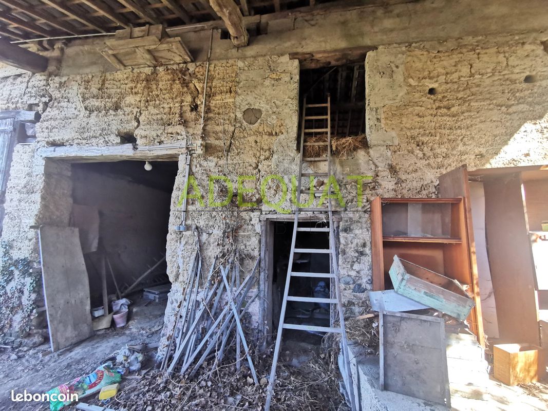 Appartement 4 pièces 110 m² · à Saint-Chef · 110 m² · 95 000 €