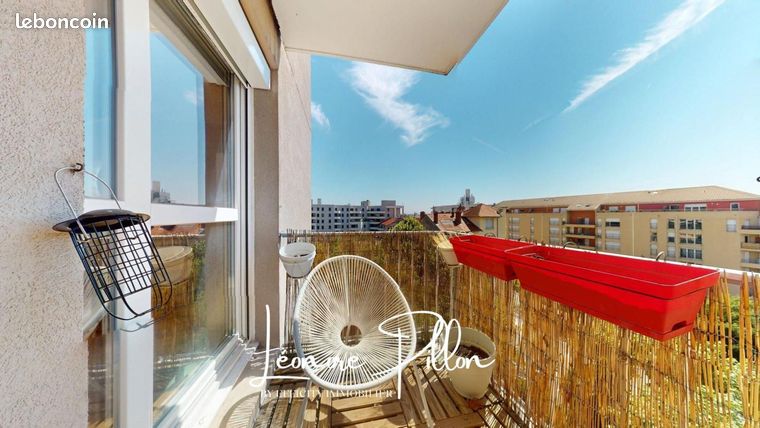 Appartement 4 pièces 82 m² — 12