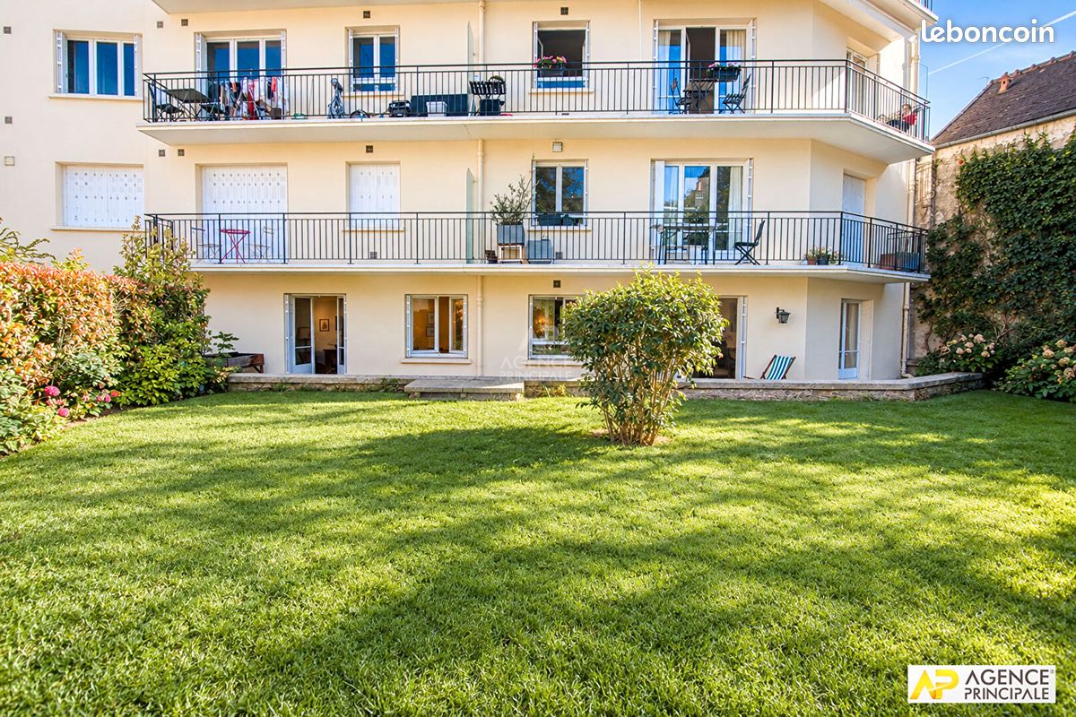 Appartement 6 pièces 114 m² · à Versailles · 114 m² · 985 000 €