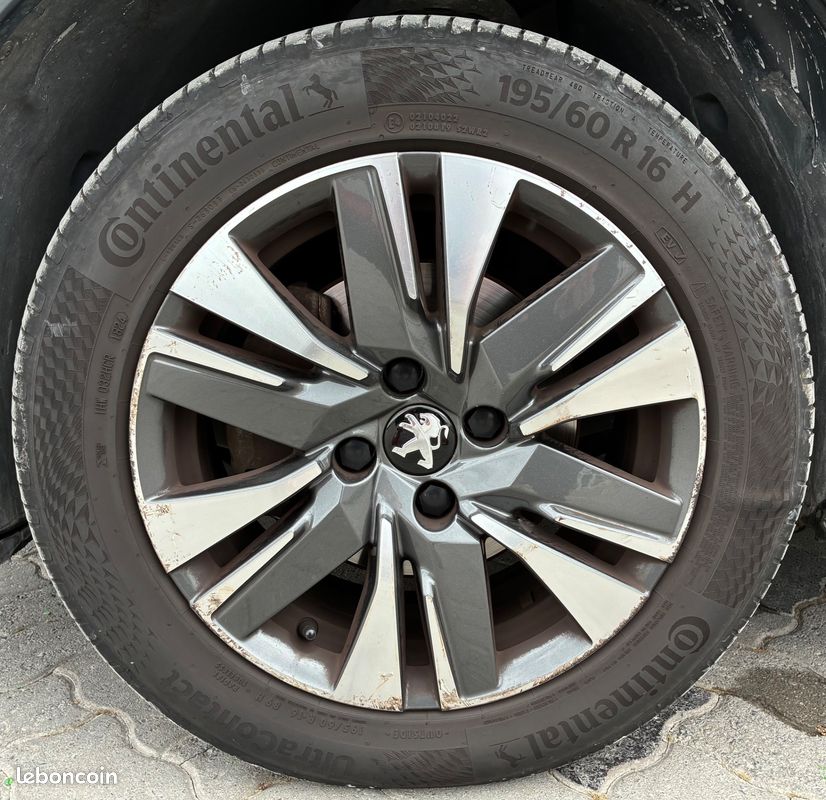 PEUGEOT 2008 1.5 BLUEHDI 120CH - ALLURE BUSINESS - BVa (image 20)