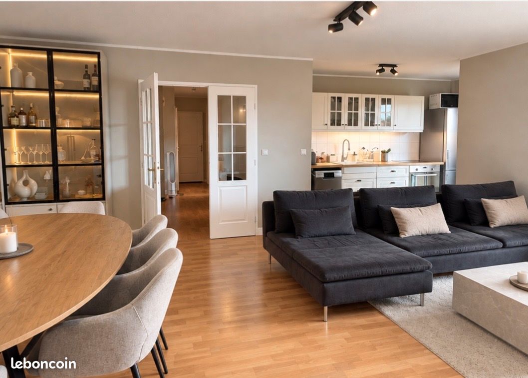 Appartement 3 pièces 70 m² · à La Madeleine · 70 m² · 275 000 €