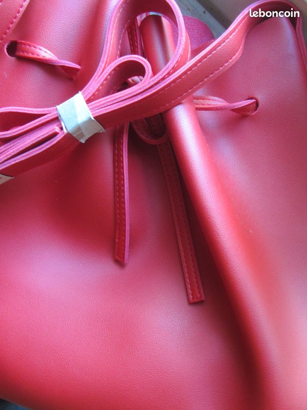 Sac à Main Besace Cuir avec Bandoulière 'Rouge', Femme, Original