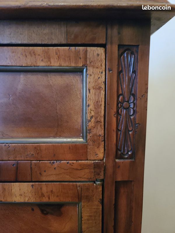 Buffet Bahut en noyer style directoire (image 2)