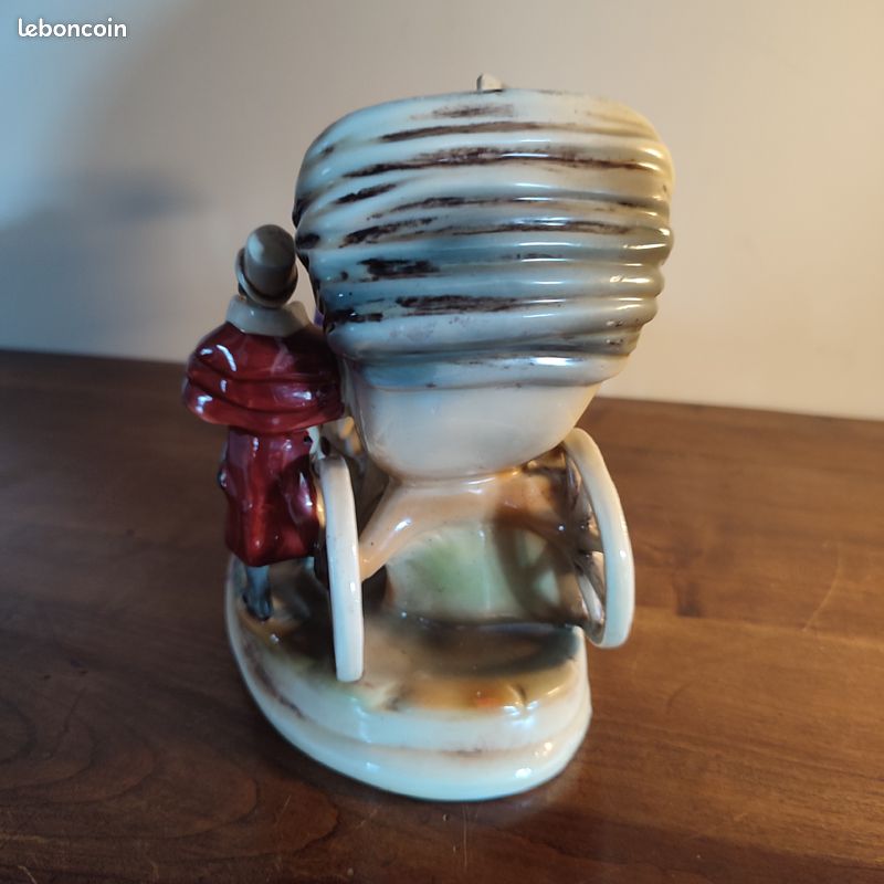 Figurine Porcelaine Allemande Gräfenthal - Calèche et Chevaux (RDA) (image 5)