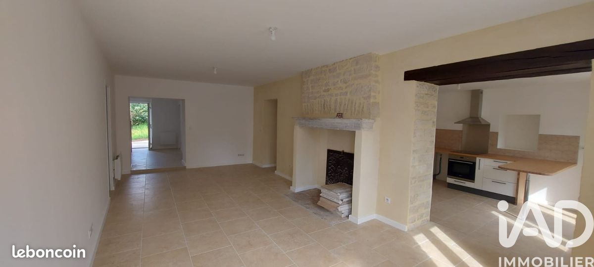 Maison 5 pièces 153 m² · à Essoyes · 153 m² · 215 900 €