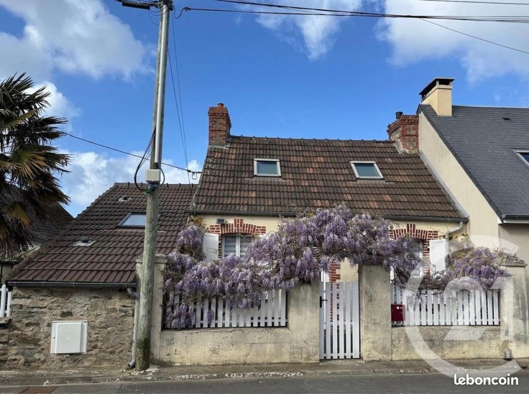 Maison 2 pièces 56 m² · à Cherbourg-en-Cotentin · 56 m² · 876 €/mois