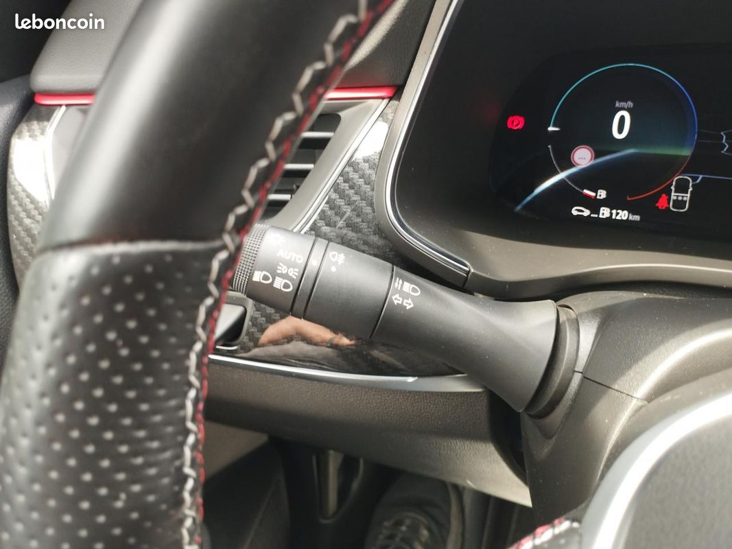 RENAULT ARKANA 1.6 E-Tech Hybride - 145 - BVA multi-modes R.S. Line Fast Track PHASE 1 (image 25)